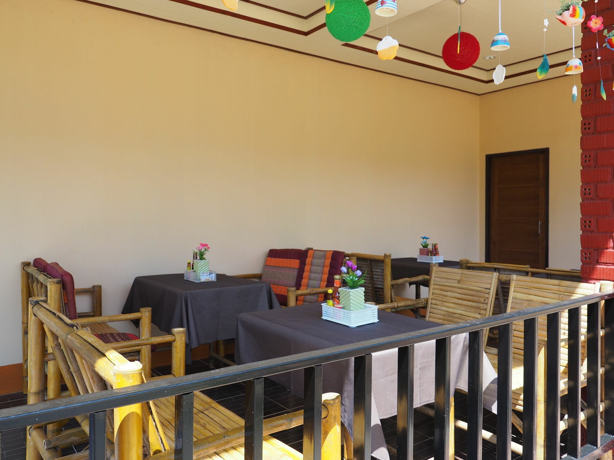 Anyaman Lanta House Hotel Ko Lanta Buitenkant foto